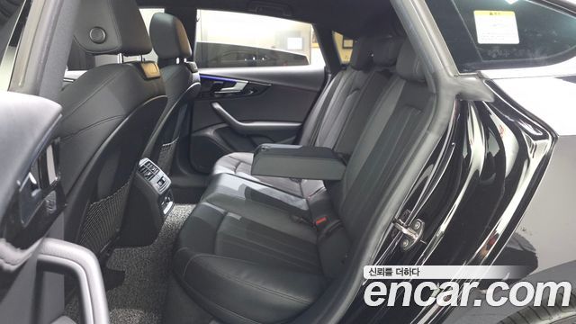 Audi A5 2021 — photo 18