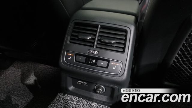 Audi A5 2021 — photo 24