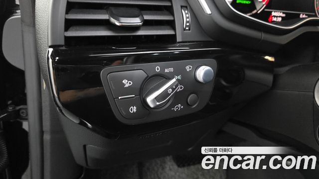 Audi A5 2021 — photo 27