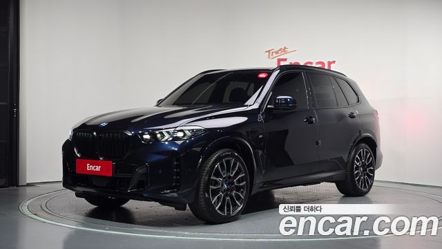 BMW X5 2026 — photo 1