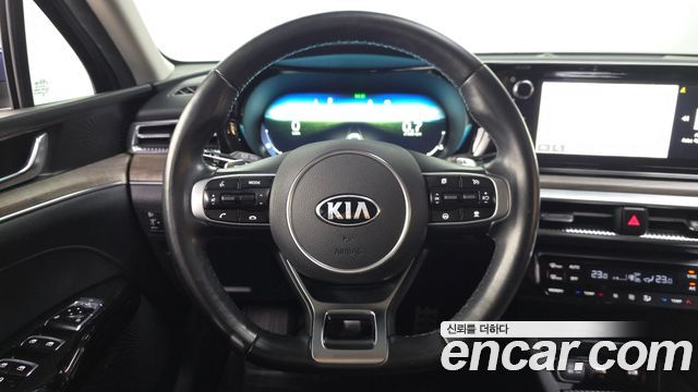 Kia K5 2020 — photo 19