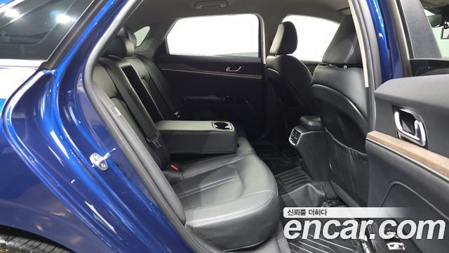 Kia K5 2020 — photo 16