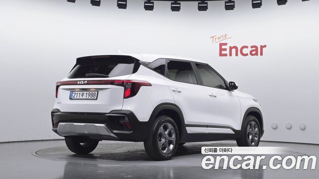 Kia Seltos 2024 — photo 2