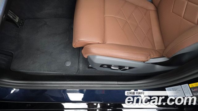 BMW 5-Series 2026 — photo 31