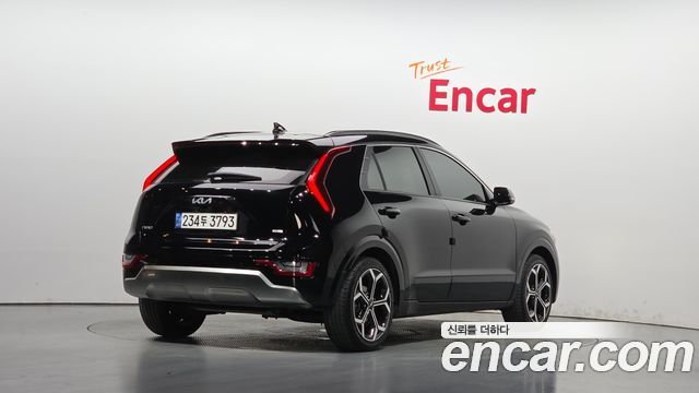 Kia Niro 2022 — photo 2
