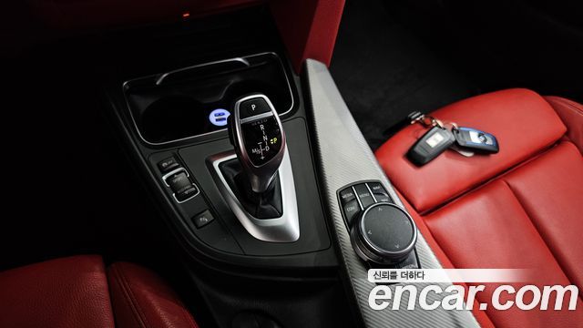 BMW 4-Series 2018 — photo 12
