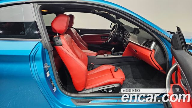 BMW 4-Series 2018 — photo 16