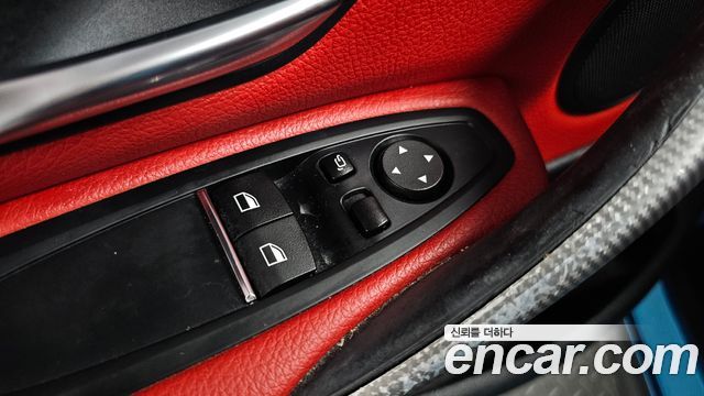 BMW 4-Series 2018 — photo 29