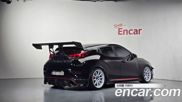 Hyundai Veloster 2021 — photo 2