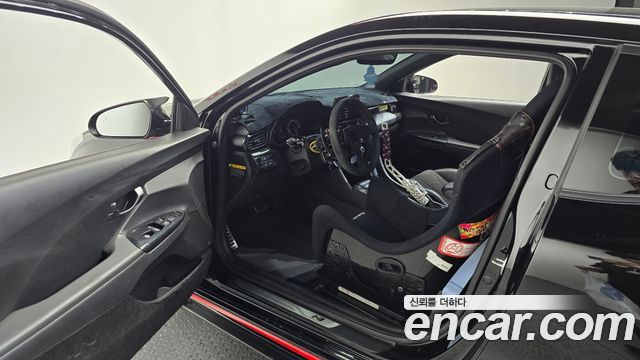Hyundai Veloster 2021 — photo 13