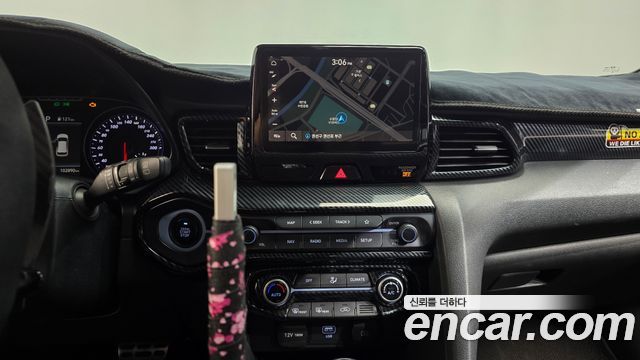Hyundai Veloster 2021 — photo 18