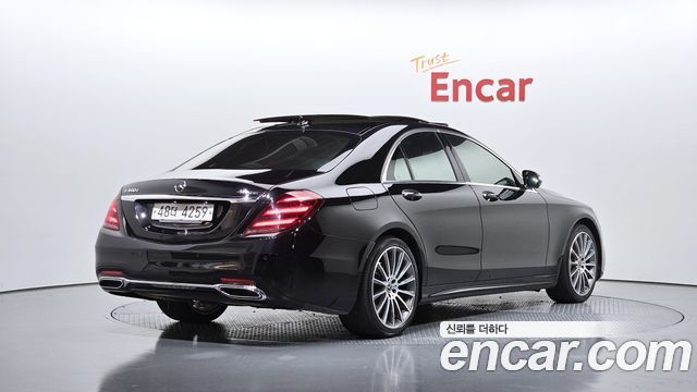 Mercedes-Benz S-Class 2018 — photo 2