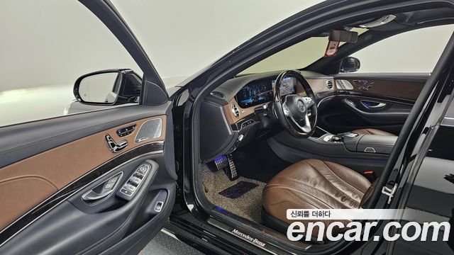 Mercedes-Benz S-Class 2018 — photo 10