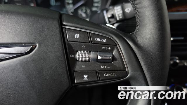 Genesis EQ900 2016 — photo 23
