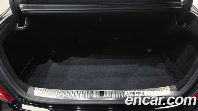 Genesis EQ900 2016 — photo 25