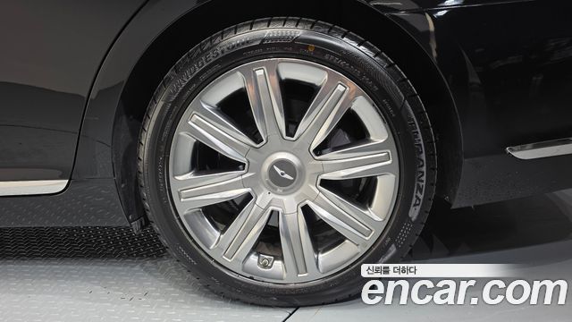 Genesis EQ900 2016 — photo 7