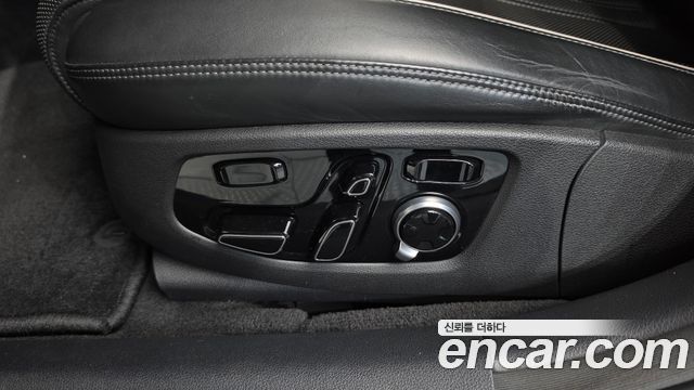 Genesis EQ900 2016 — photo 31
