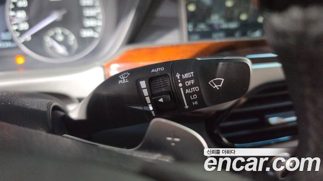 Genesis EQ900 2016 — photo 40