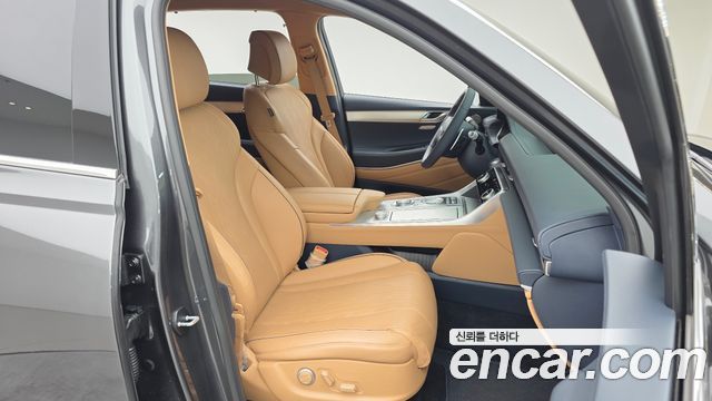 Genesis GV80 2022 — photo 11