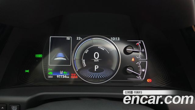 Lexus ES 2025 — photo 8