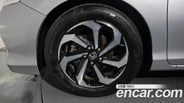 Honda Accord 2016 — photo 5