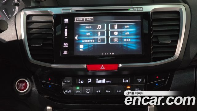 Honda Accord 2016 — photo 33