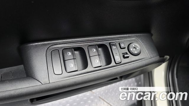 Hyundai Casper 2023 — photo 27