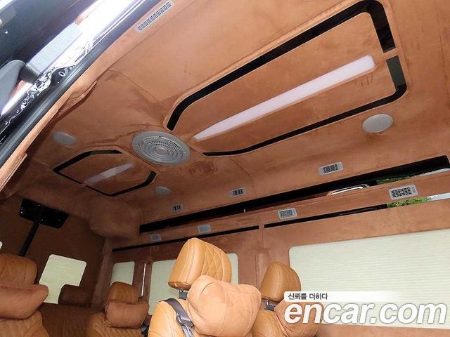 Hyundai Solati 2024 — photo 9