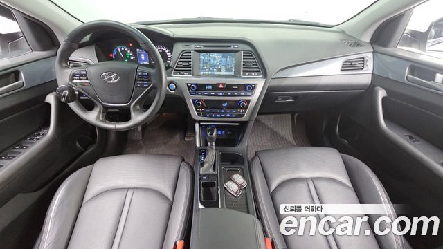 Hyundai Sonata 2016 — photo 10