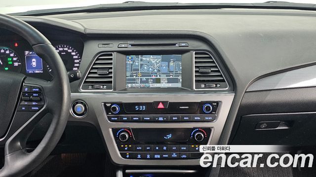 Hyundai Sonata 2016 — photo 20
