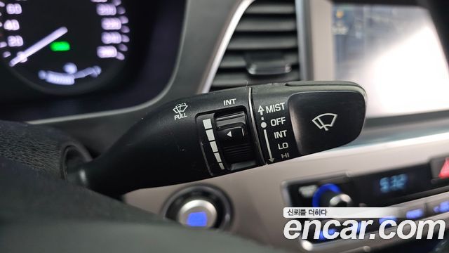 Hyundai Sonata 2016 — photo 27