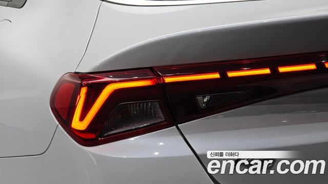 Kia K5 2020 — photo 9