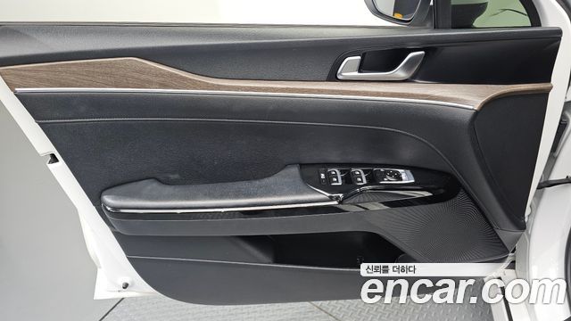 Kia K5 2020 — photo 14