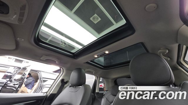Mini Cooper 2019 — photo 25
