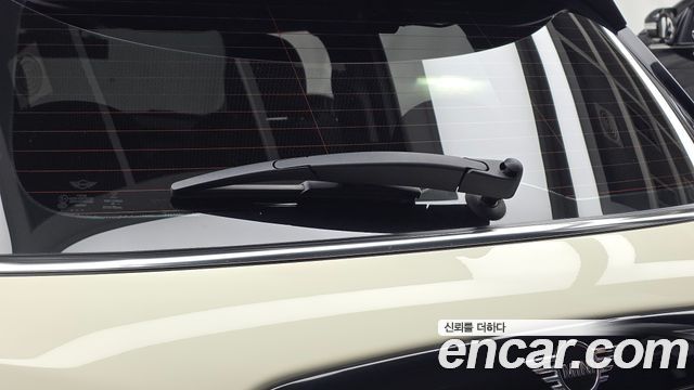 Mini Cooper 2019 — photo 33