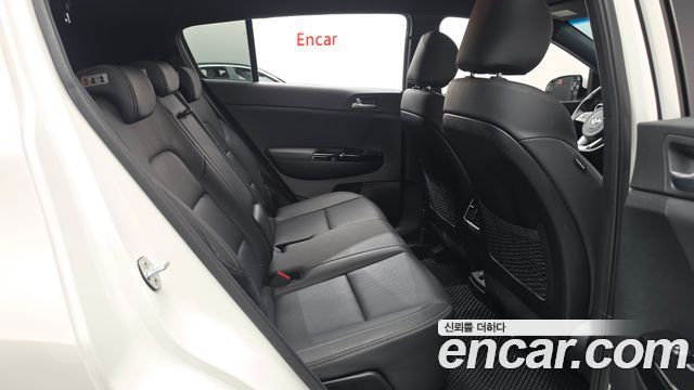 Kia Sportage 2019 — photo 17