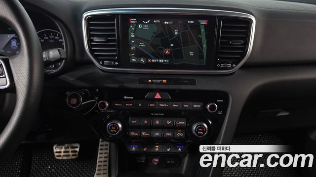 Kia Sportage 2019 — photo 18