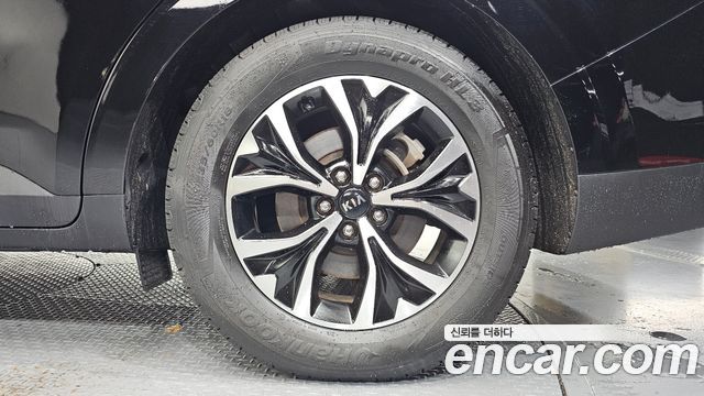 Kia Canival 2021 — photo 7