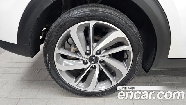 Kia Niro 2017 — photo 5