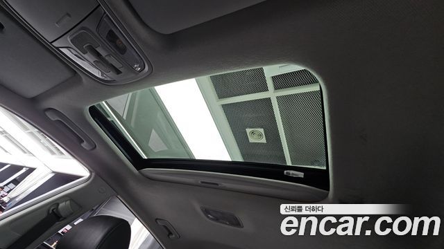 Kia Niro 2017 — photo 23