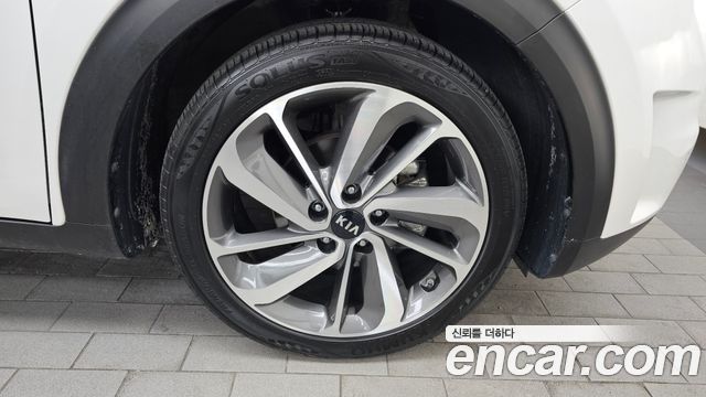 Kia Niro 2017 — photo 7