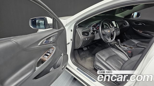 Chevrolet Korea Malibu 2017 — photo 13