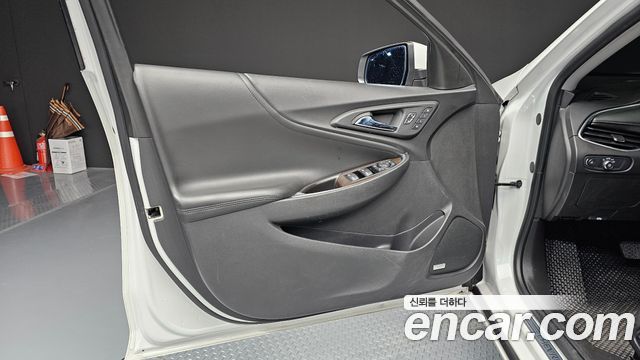 Chevrolet Korea Malibu 2017 — photo 14