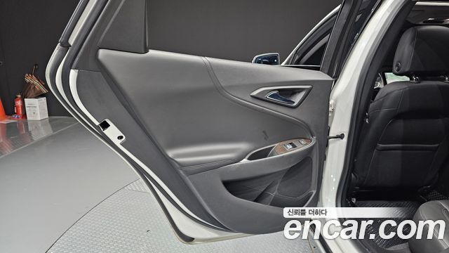 Chevrolet Korea Malibu 2017 — photo 15