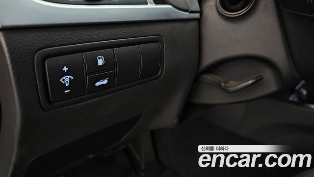 Hyundai Genesis 2015 — photo 19