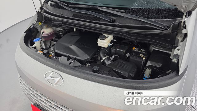 Hyundai Staria 2022 — photo 6