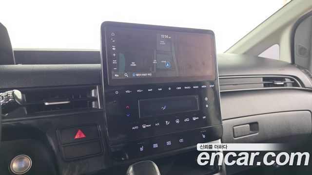 Hyundai Staria 2022 — photo 18