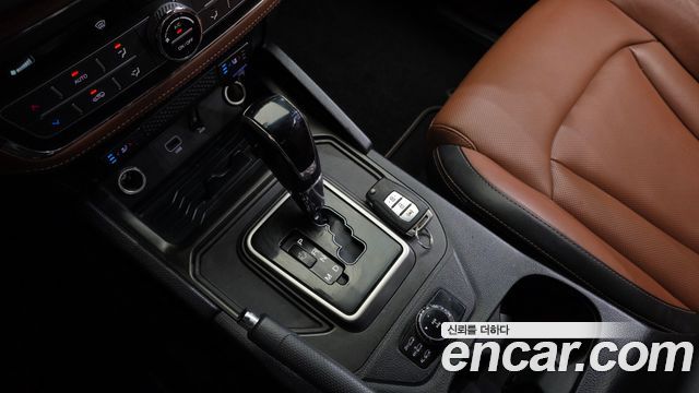 KG Mobility Rexton 2018 — photo 12
