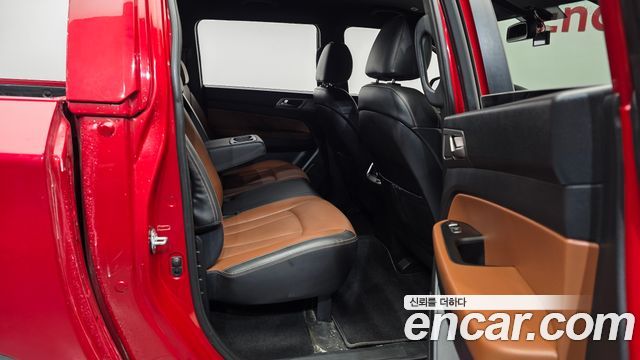 KG Mobility Rexton 2018 — photo 18