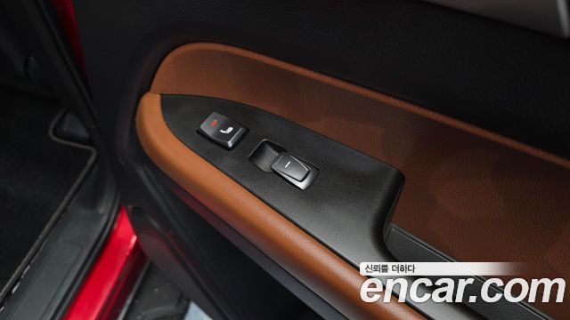 KG Mobility Rexton 2018 — photo 25